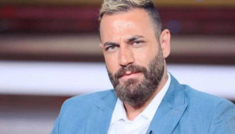 نيقولا معوض يفاجئ الجميع في اطلالته الجريئة في "الموركس دور".. وهذا ما كشفه عن آخر أعماله!