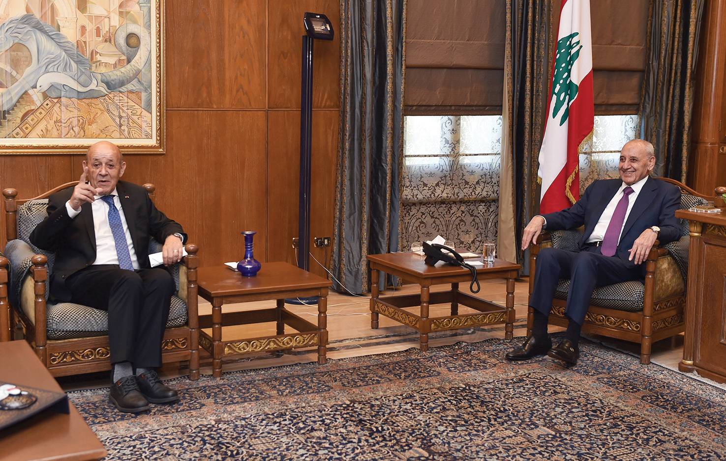 أسرار الموفد الرئاسي لودريان والقيادات اللبنانيّة... وتوضيح «الخماسيّة» أن «الحوار» هو «نقاش»