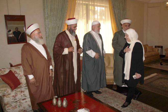 بهيّة الحريري التقى وفد "العلماء المسلمين"
وتأكيد على تثبيت وقف النار في مخيم عين الحلوة