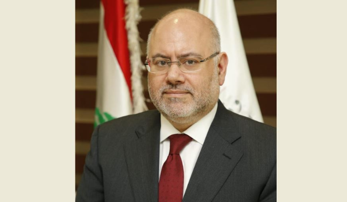 الابيض اتفق مع البنك الدولي على
دعم تطوير الصناعة المحلية للدواء