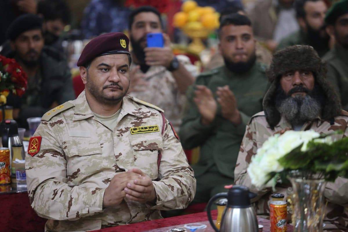 نجلا حفتر "الصديق وصدام".. من يفوز بالخلافة؟