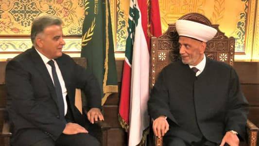 دريان بحث مع زوّاره المستجدات
اللواء ابراهيم: الحوار الداخلي أهم من الخارجي
