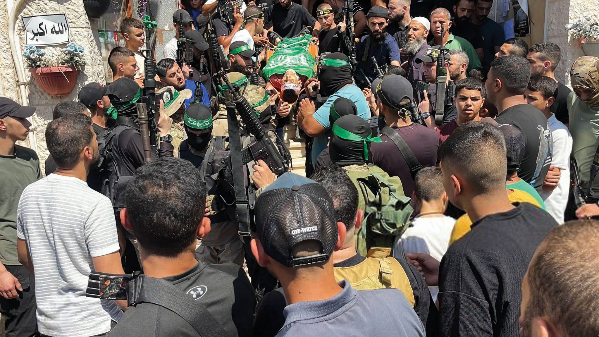 6 شهداء في الضفة وغزة... وقوات الإحتلال تقتحم مُخيّماً بأريحا