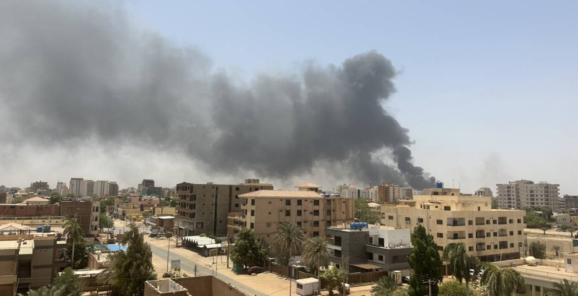 إشتداد الإشتباكات بين الجيش السوداني والدعم السريع في الخرطوم