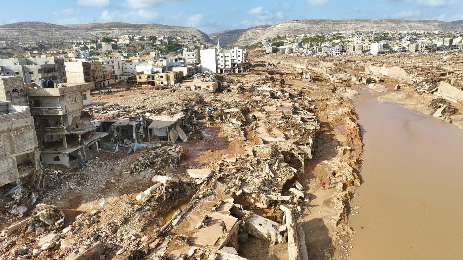 كم بلغت حصيلة قتلى فيضانات درنة؟