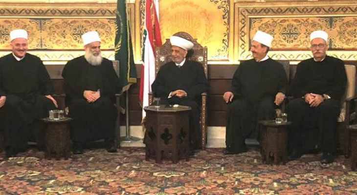 أبي المنى: نحضّ على القيام بمبادرات
داخليّة لتسهيل الأمر على الخارج