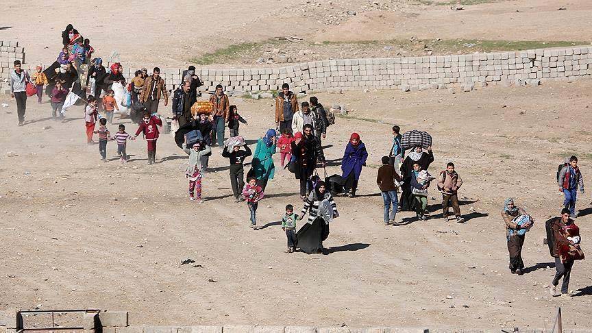 "دواعش" يتسلّلون بين النازحين الى لبنان ؟