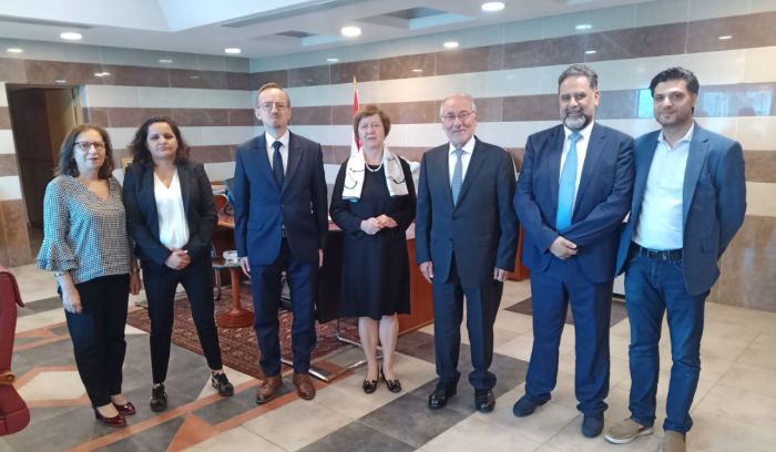 الحلبي بحث مع فرونتسكا التحدّيات التي تواجهها
"التربية" مع مطلع العام الدراسي... والتقى زواراً