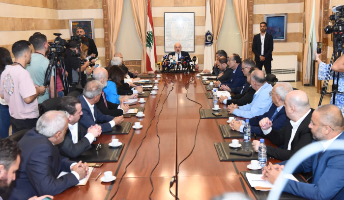 مولوي: لبنان ليس للبيع... ولن نقبل بمساعدات
للتغاضي عن وجود أيّ سوري غير قانوني