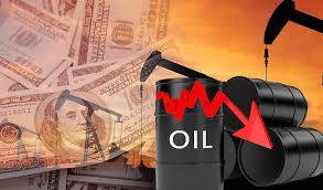 النفط يتكبد أكبر خسائر أسبوعية منذ مارس.. برنت يهبط 11%