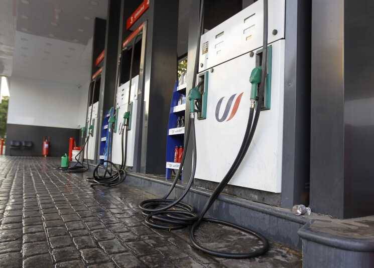 انخفاض في أسعار البنزين والمازوت..