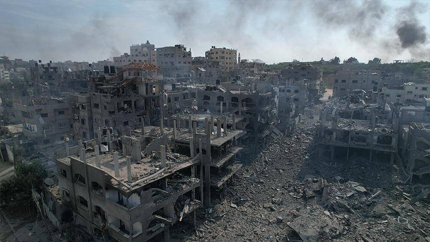 تحذير من كارثة بيئية في قطاع غزة والخدمات الإسعافية قد تتوقف خلال 4 أيام