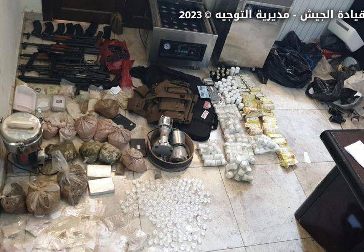 الجيش: عمليّة دهم وتوقيف عدد من المطلوبين في بريتال