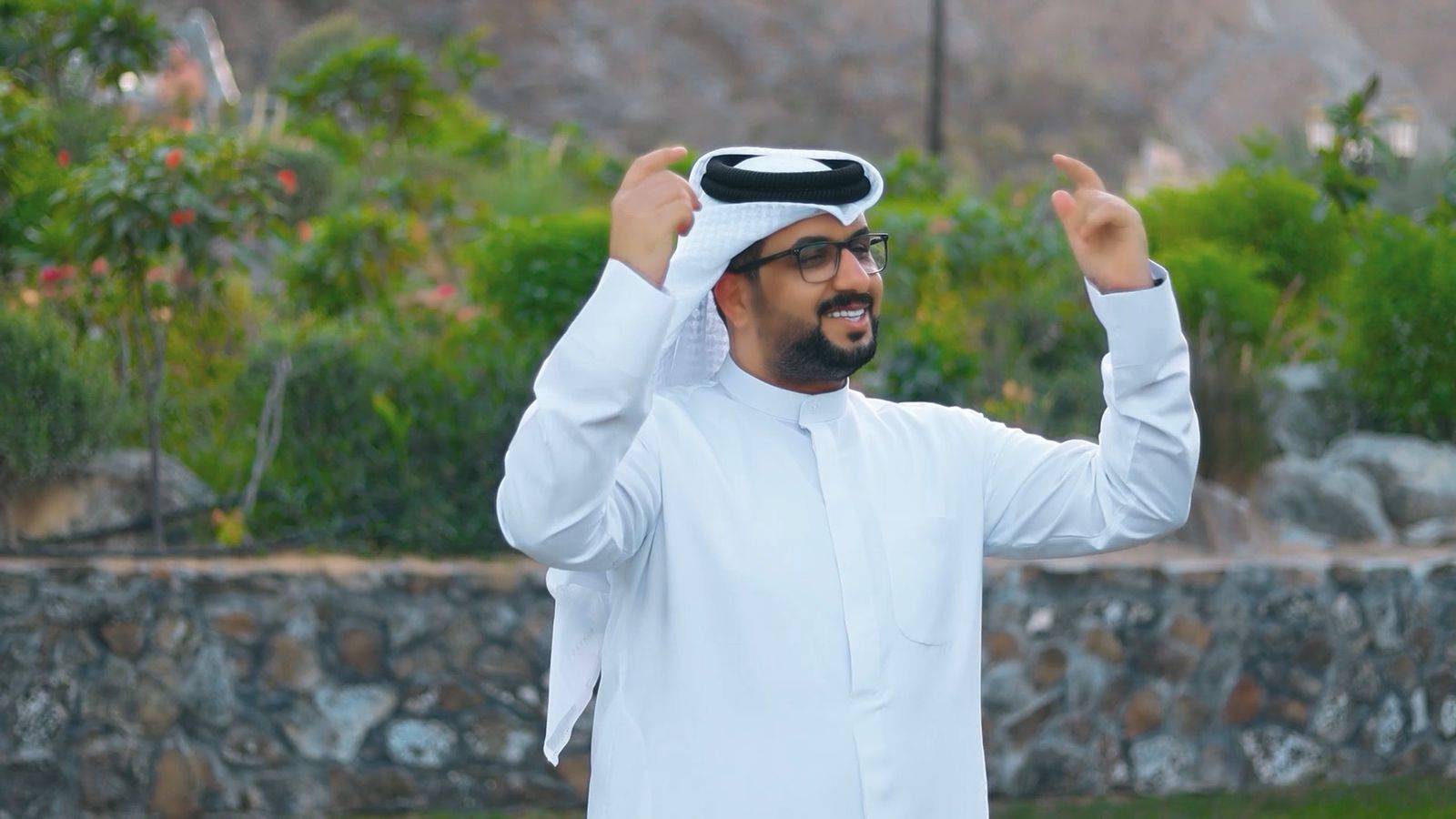 المطرب محمد العبار يطرح أحدث أغانيه بعنوان 24 ساعة