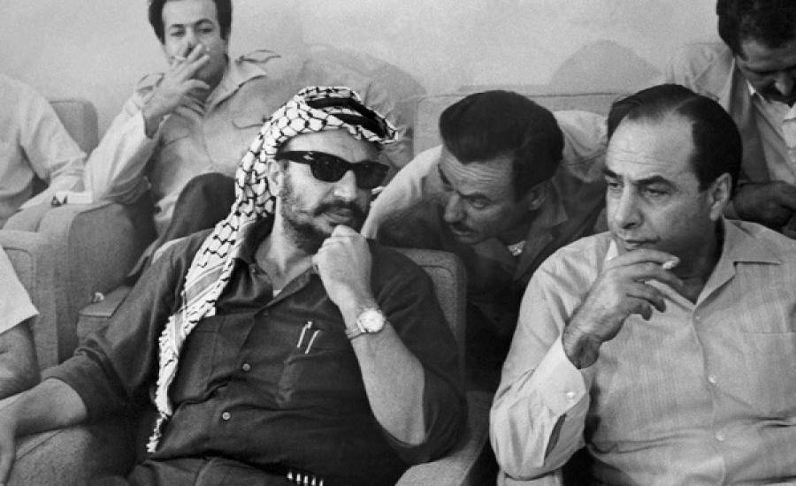فلسطينيو "منظمة التحرير" قبلوا "السلام" في "أوسلو" فردّت "إسرائيل" بالحرب
بارجتا "فورد" و"ايزنهاور" حضرتا لأمن الكيان الصهيوني وترحلان كـ "نيوجرسي" في لبنان