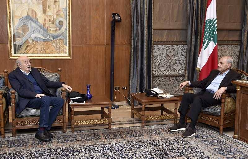 جنبلاط: نتمنّى أن يبقى لبنان خارج دائرة العنف
إلاّ إذا أصرّ العدو الإسرائيلي على الاعتداء