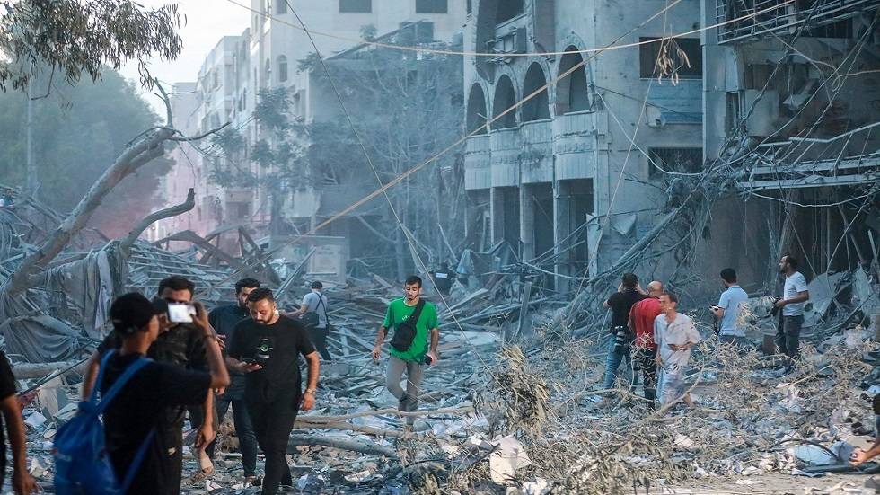 الخارجية الإيرانية: كل الإحتمالات واردة في حال استمر هجوم الإحتلال على غزة