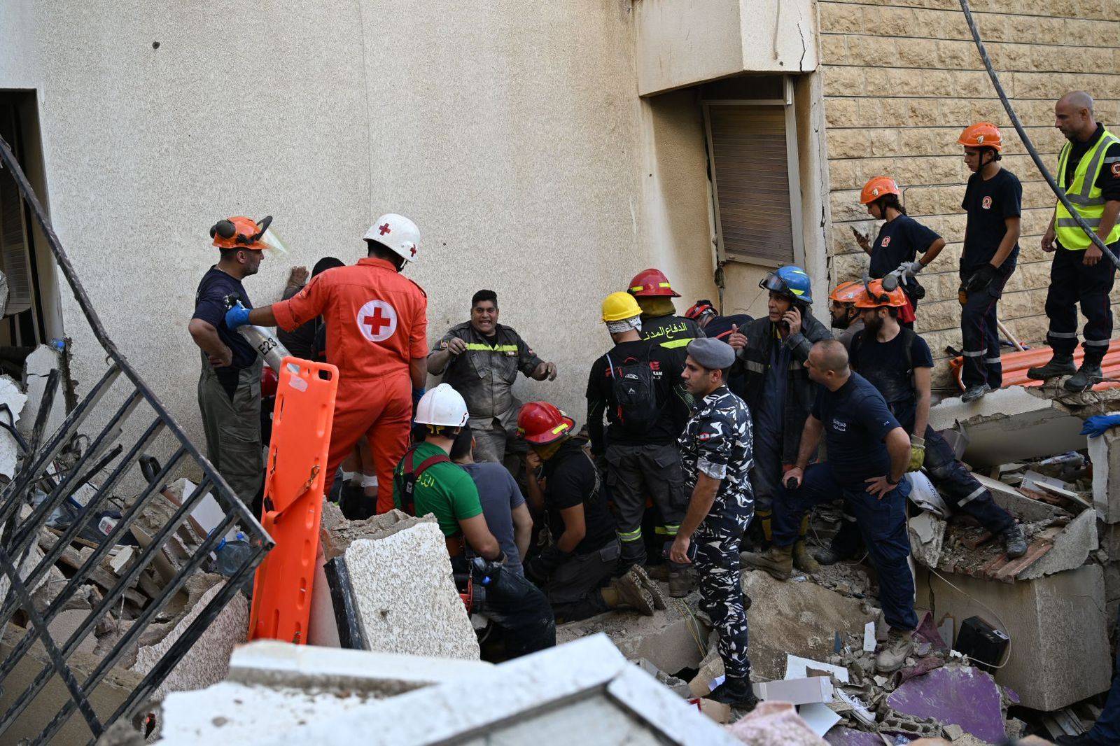 انتهاء عمليات البحث والإنقاذ في مبنى المنصورية المنهار