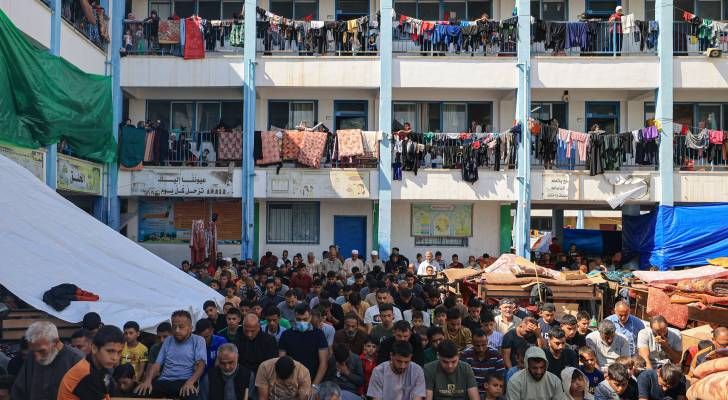 الأونروا: مرافق الوكالة "أصبحت مكتظّة" و14 مركزاً صحياً تابع لنا توقفت عن العمل