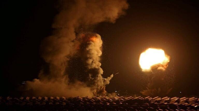 شركة الإتصالات الفلسطينية تعلن انقطاع الاتصالات والانترنت مع قطاع غزة بشكل كامل