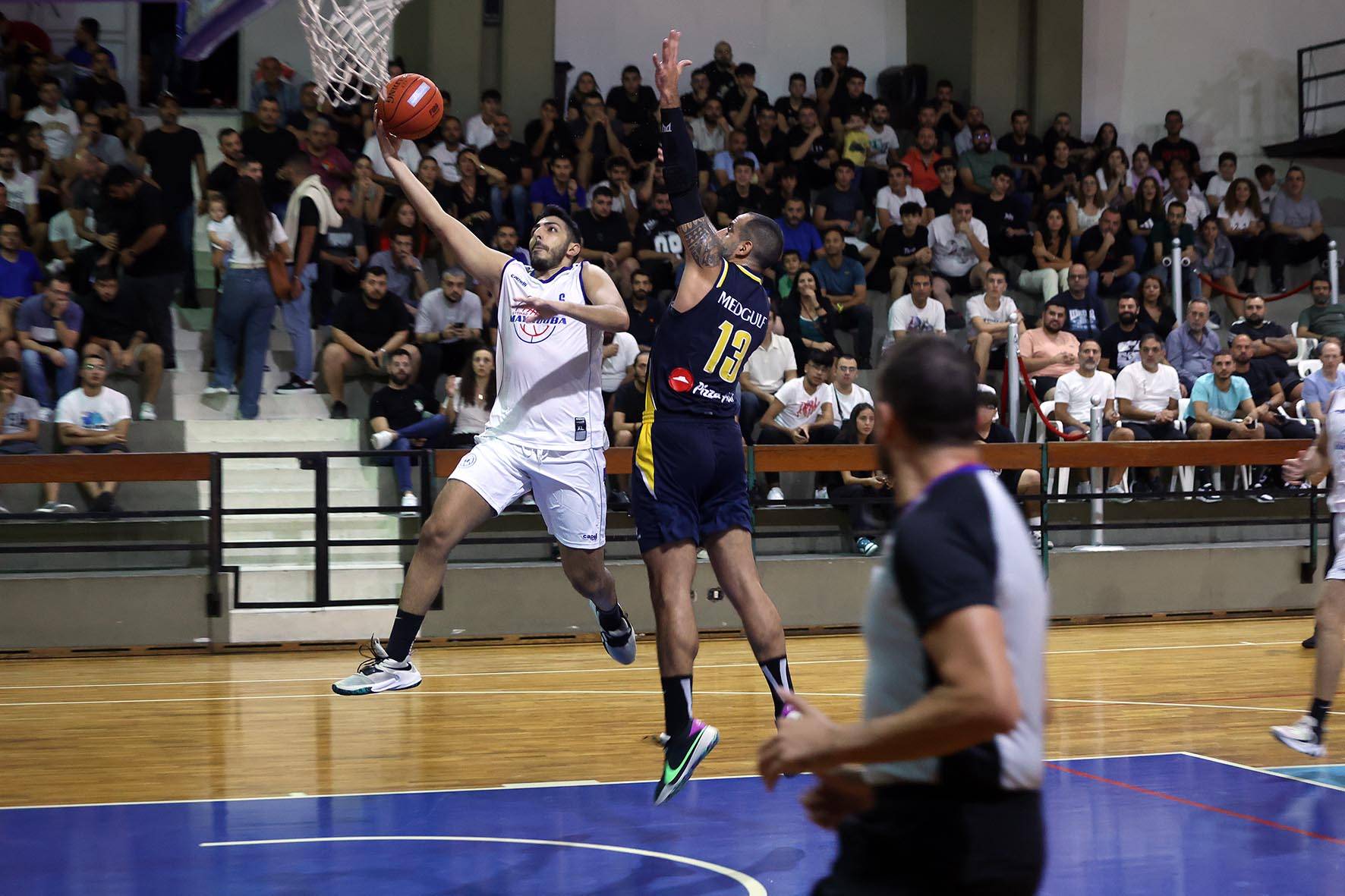 الرياضي يستهل حملة الدفاع عن لقبه
بفوز مستحق على ميروبا (94-57)
