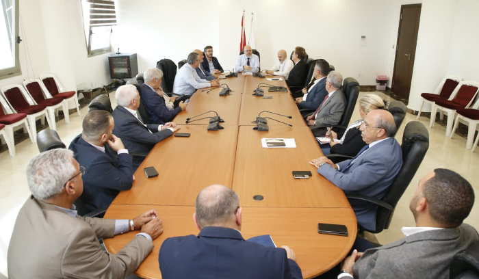 الأبيض أطلع نقابة أصحاب المستشفيات الخاصة
على الآليّة الجديدة لتغطية جرحى الحرب