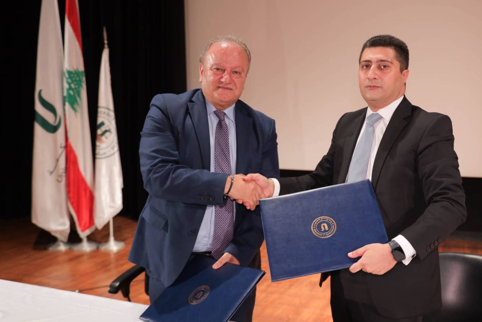 إتفاقيّة تعاون بين "الحكمة" ونقابة المحامين لتدريب طلاب الحقوق
نعمة: نسعى لإعلاء شأن العدالة- كسبار: العدالة لا تعتكف
