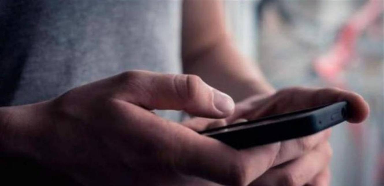 دراسة مثيرة للقلق... استخدام الهاتف المحمول يهدد خصوبة الرجال!