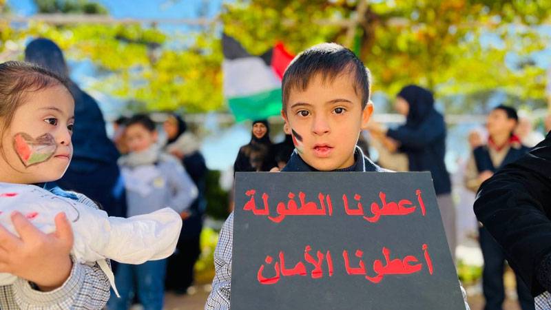 لقاءات ووقفات تضامنيّة مع غزة... وكلمات
أكدت أن المقاومة هي الخيار لتحقيق النصر
