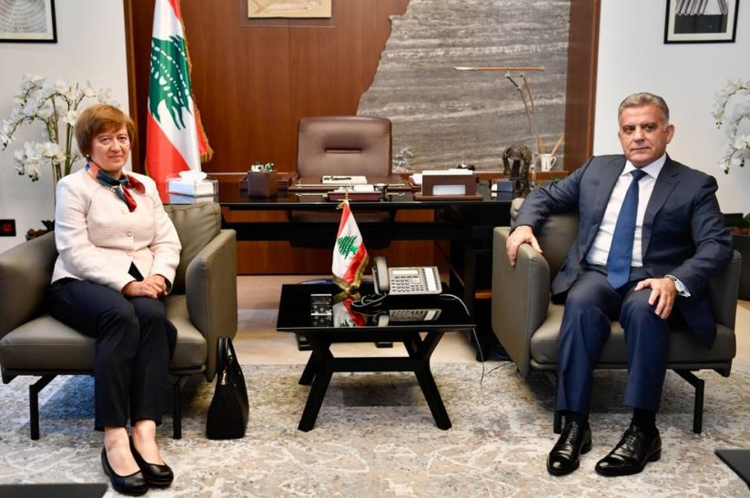 فرونتسكا بحثت مع اللواء إبراهيم والجميّل
المستجدات والاعتداءات الإسرائيليّة جنوباً