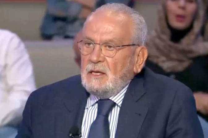 عبود نصح المسافرين بشراء تذاكر

السفر بدلا من استعمال الاونلاين