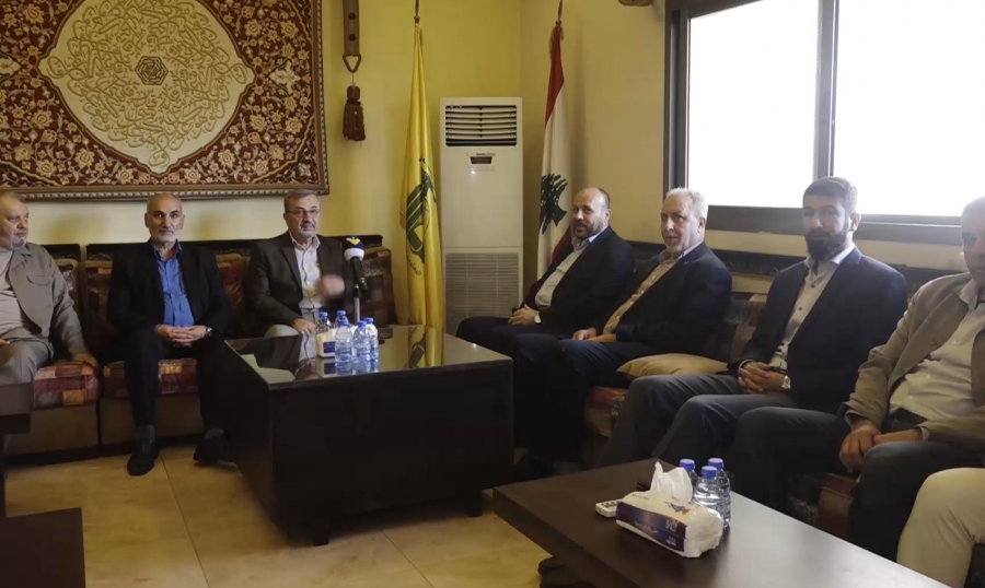 عزالدين لوفد حماس: المقاومة في فلسطين
ما زالت قوية وقادرة... تستطيع أن تصنع النصر