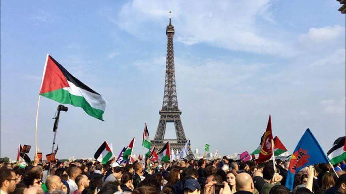 تمرّد ضد سياسة ماكرون تجاه الحرب الراهنة... وفرنسا: ليس من حق "إسرائيل" أن تقرر من سيحكم غزة