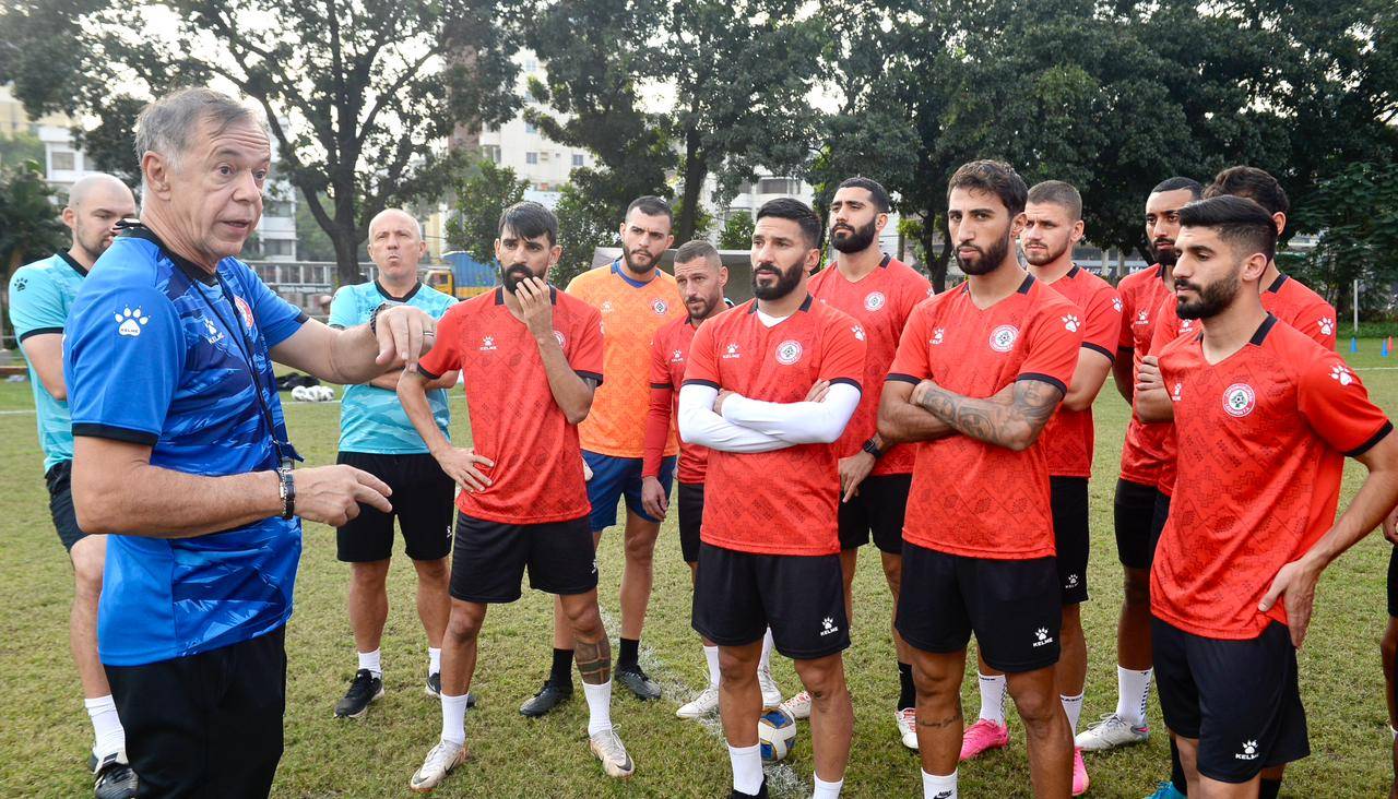 لبنان يخوض اختباره الثاني والكويت تستضيف مواجهة فلسطين واستراليا