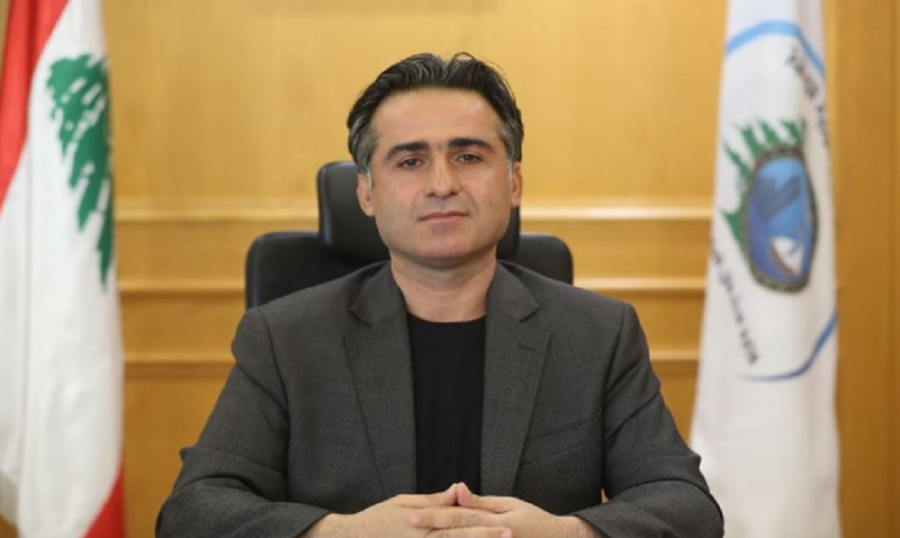 إضاءة نفق المطار