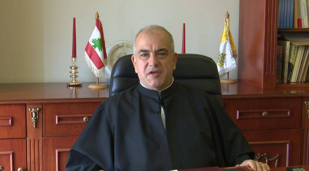 أبو كسم لـ "الديار": نقف الى جانب رعايانا لكن الكنيسة لا يمكن أن تقوم مكان الدولة