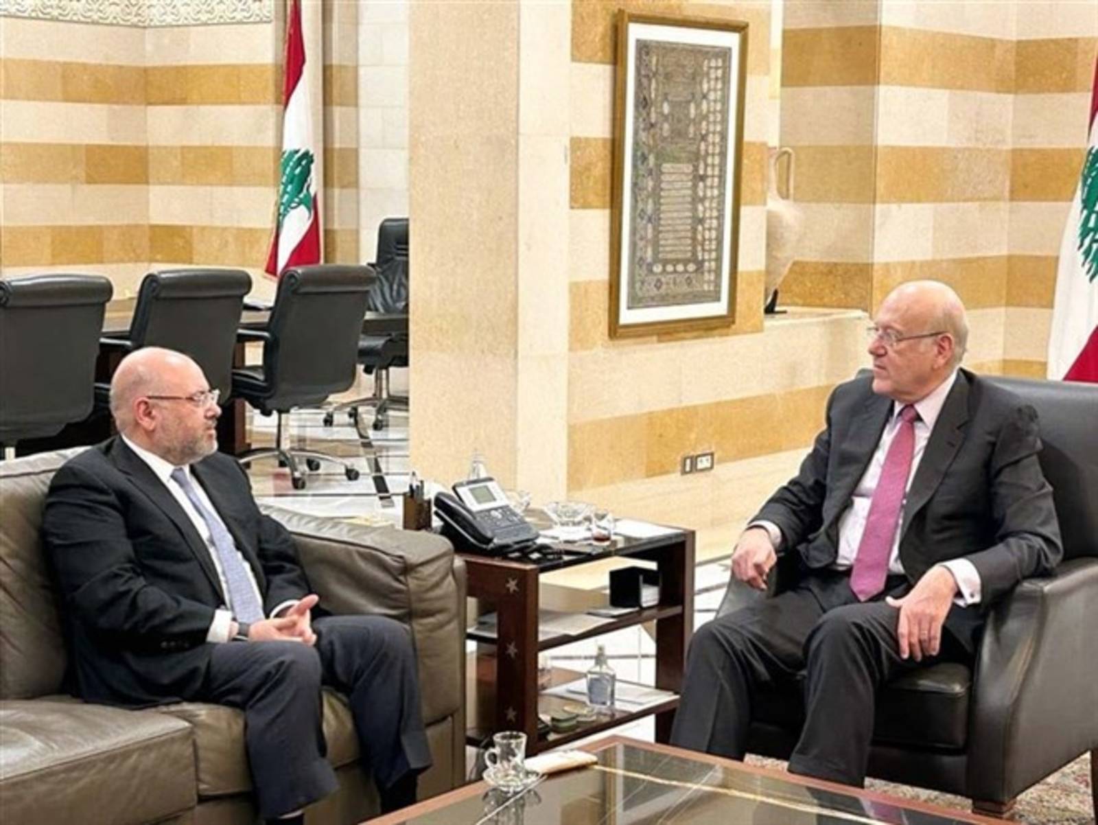 ميقاتي عرض مع الأبيض خطة الطوارىء الصحيّة والتقى مولوي