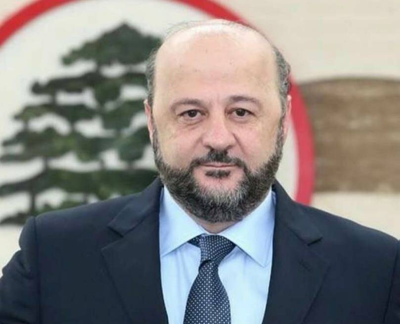 رياشي لـ "الديار": متضامنون مع بعضنا بعضا بوجه العدو الإسرائيلي
تقاطع مع بكركي على التمديد لقائد الجيش ورفض التعيين بغياب رئيس الجمهوريّة