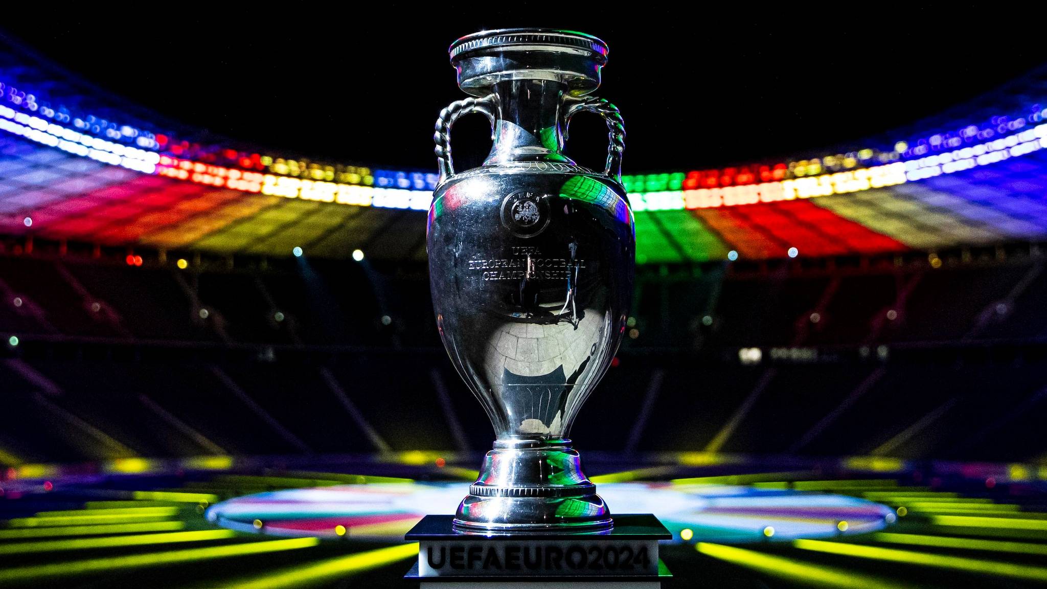 قرعة الملحق المؤهل لبطولة كأس أمم أوروبا