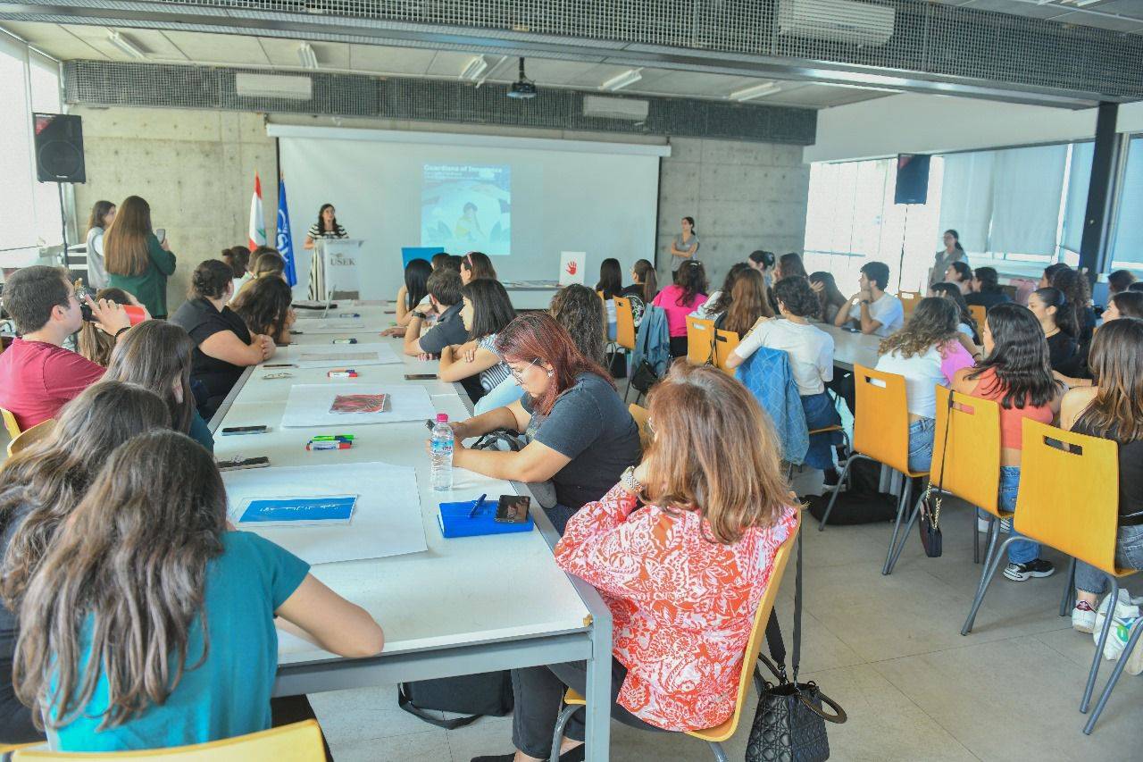 ورشة عمل في جامعة الروح القدس حول الوقاية والتدخل لمنع إساءة معاملة الأطفال