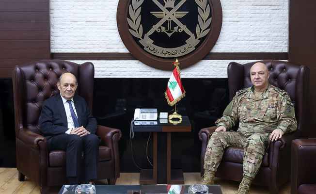 لودريان أكّد لقائد الجيش دعم فرنسا المطلق للمؤسسة العسكرية