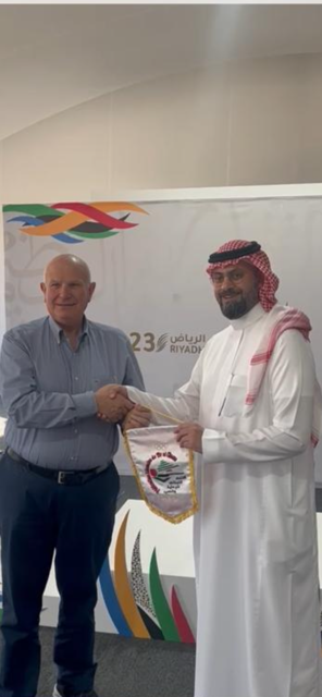 لقاءات لجلخ مع قيادات رياضية
في إفتتاح دورة الألعاب السعودية الثانية