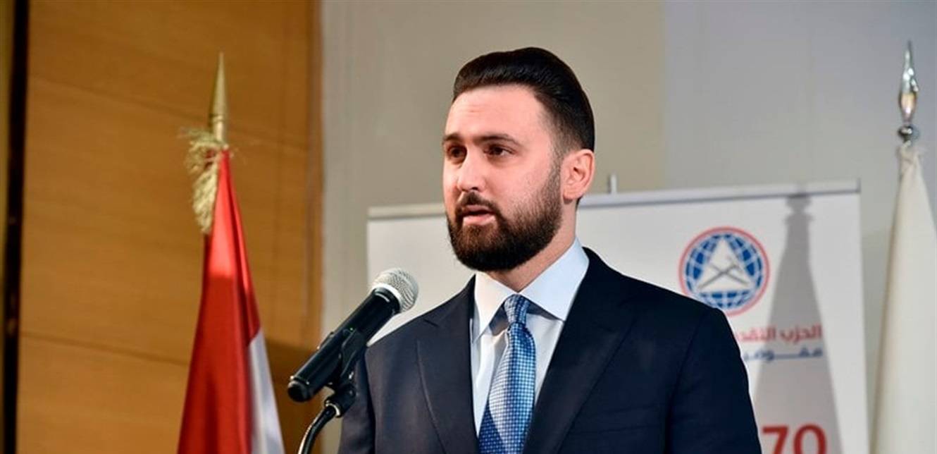 قدّم واجب العزاء لرعد باستشهاد نجله
تيمور جنبلاط حيّا فلسطين:
يوم كمال جنبلاط يوم الحق الذي لا يموت