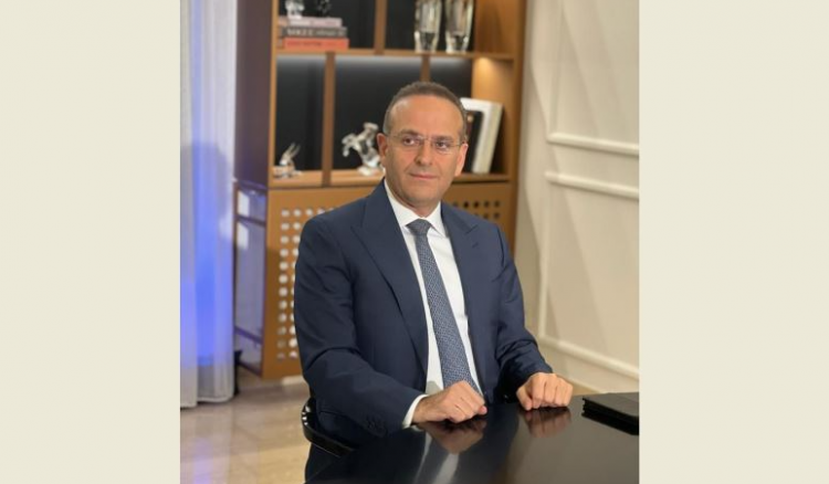 رائد خوري: على المتضررين من "الأزمة" من مودعين
ومصارف أن يشاركوا بوضع قانون إعادة هيكلة المصارف
