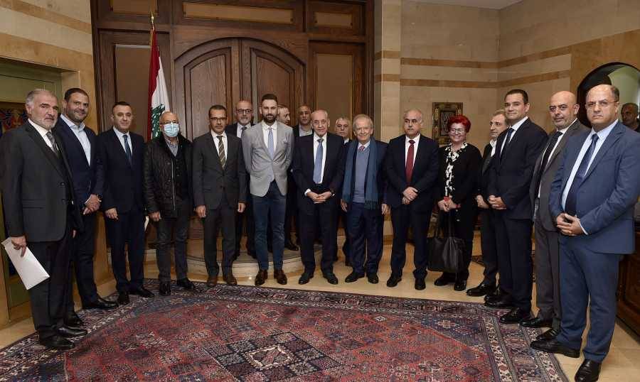 بري التقى جنبلاط ... شهيب: نسعى كي لا تترك التجاذبات السياسية تأثيرها على الهيكلية القيادية للجيش