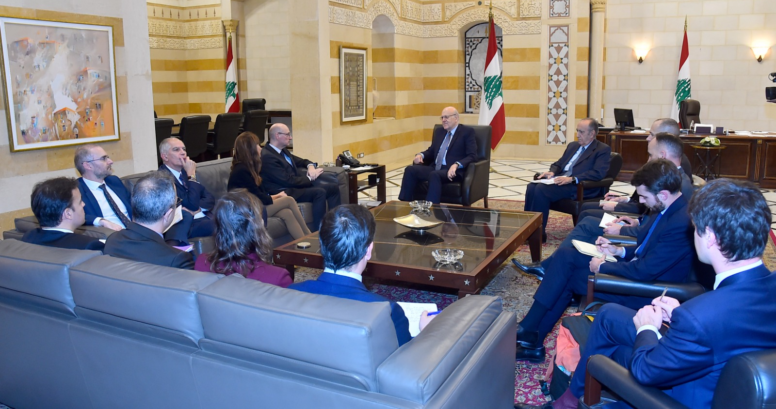 وفد فرنسي: قلقون من تدهور الوضع... ولا تعديل لـ "1701"