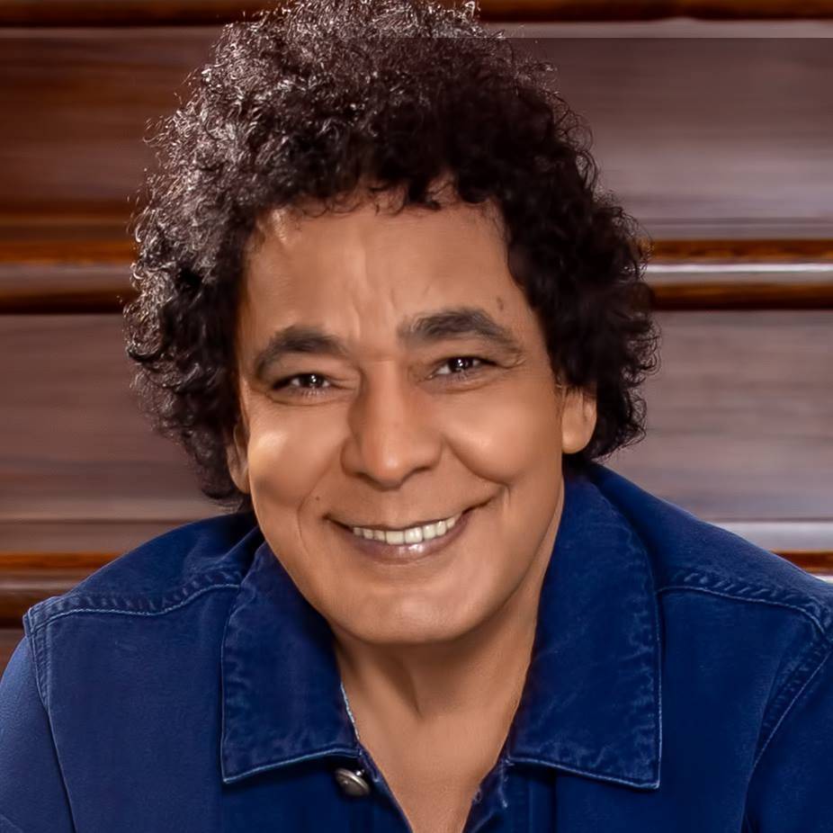 بعدما أثار قلق جمهوره.. محمد منير يعلن عن أمر هام