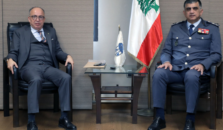 عثمان التقى سفير الجزائر