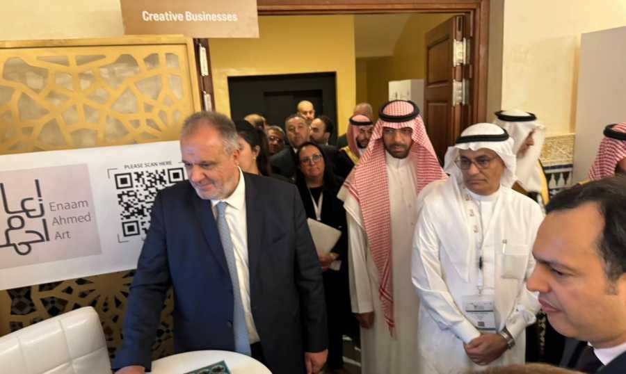 بوشكيان يلتقي اللبنانيين في مراكش:

لزيادة التبادل بين البلدان العربية