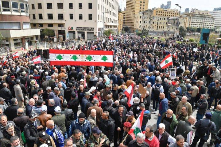 "حراك العسكريين": إمّا أن نحصل على حقوقنا كاملة وإمّا سنكون مجبرين على اتخاذ إجراءات قاسية